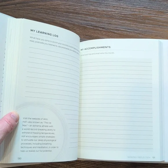 Jilly Box Spring 2025 Life Journal - Picture 4 of 6